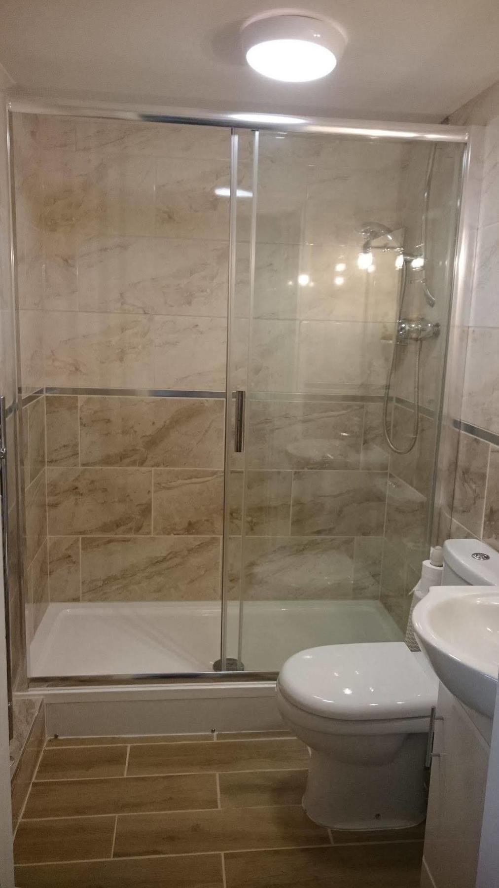 Mayville House Apartment Челтнъм Екстериор снимка